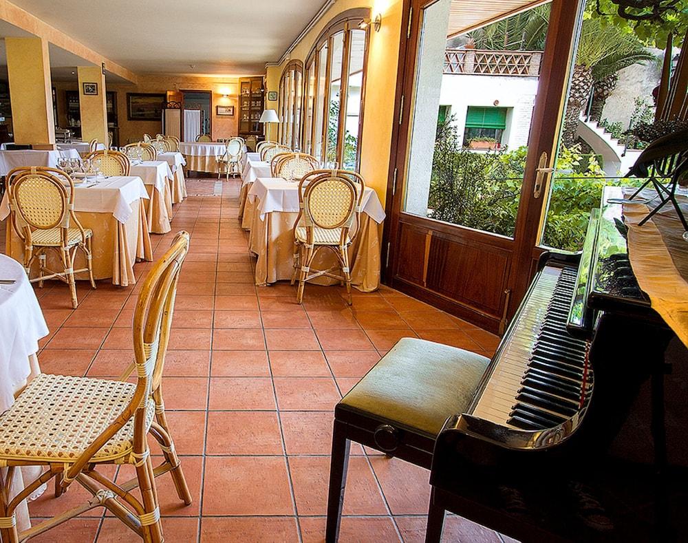 Hotel Antiga Calafell Zewnętrze zdjęcie